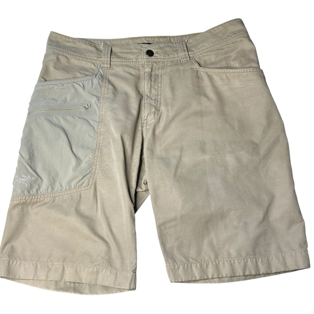 Arc'teryx Adventus Cargo Shorts Tan Beige Hiking Technical Utility Mens 34 - Picture 4 of 13